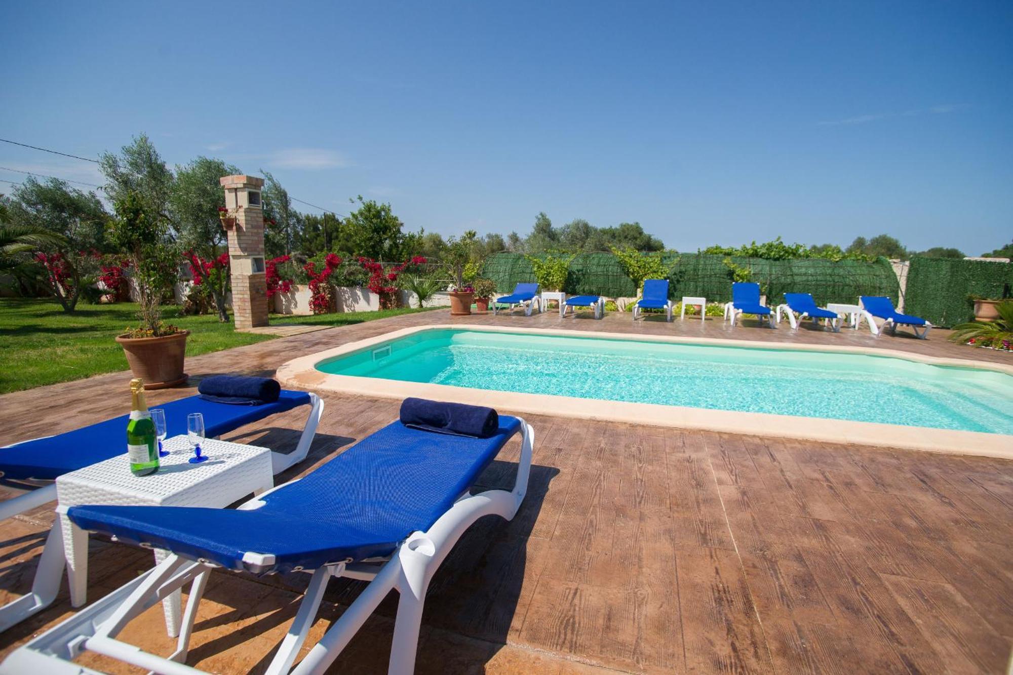 Country house Ca Na Pepa *
